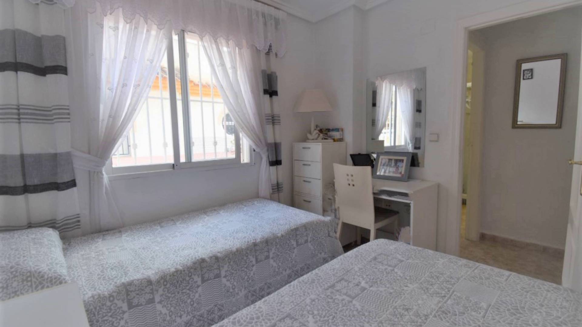 Återförsäljning - Villa - Playa Flamenca - iria