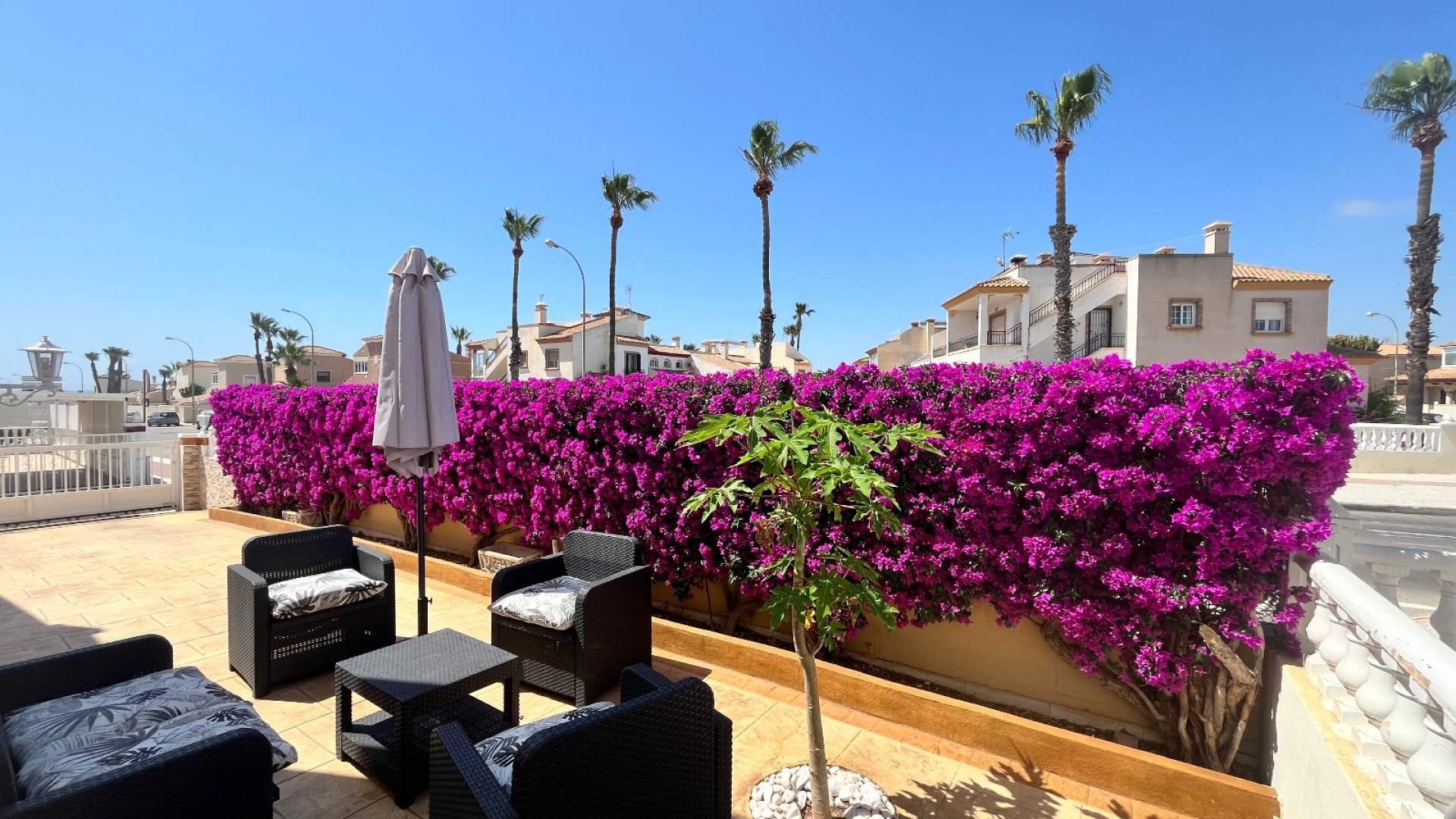Återförsäljning - Villa - Playa Flamenca - jumilla
