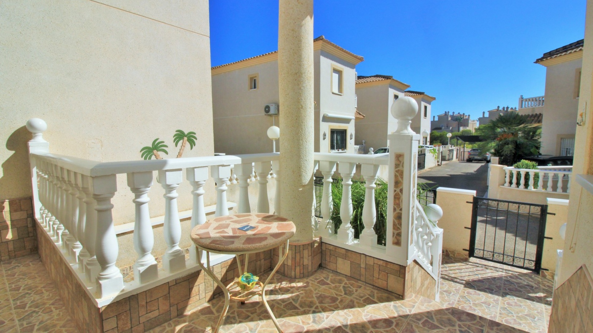 Återförsäljning - Villa - Playa Flamenca - La Pinada