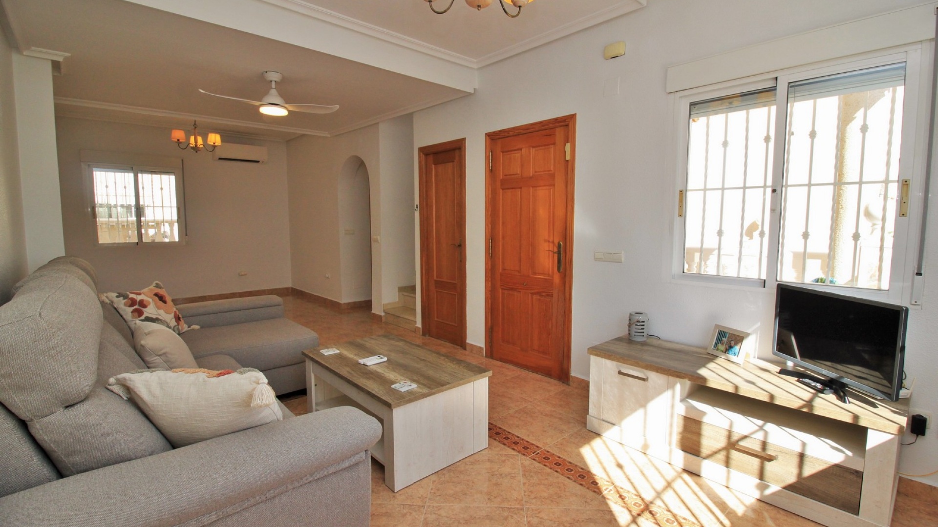 Återförsäljning - Villa - Playa Flamenca - La Pinada