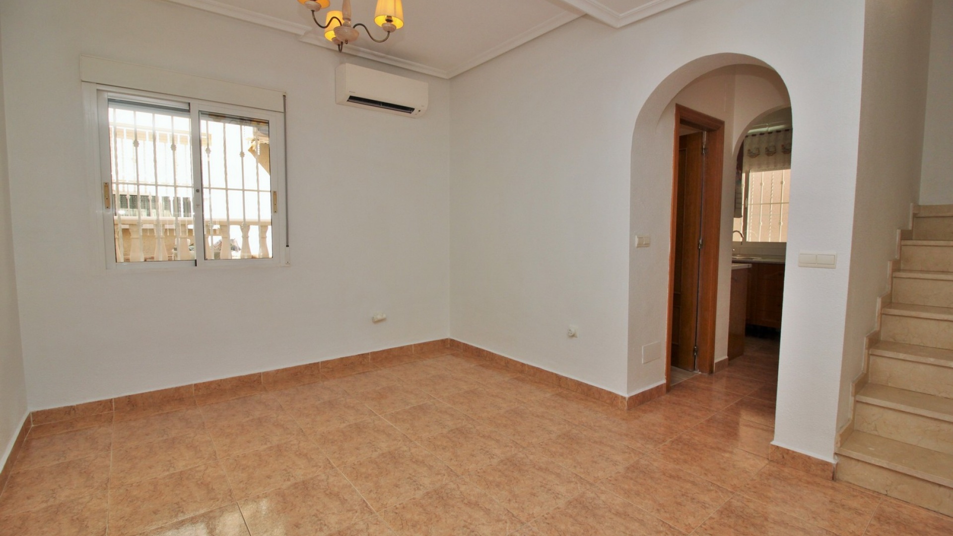 Återförsäljning - Villa - Playa Flamenca - La Pinada