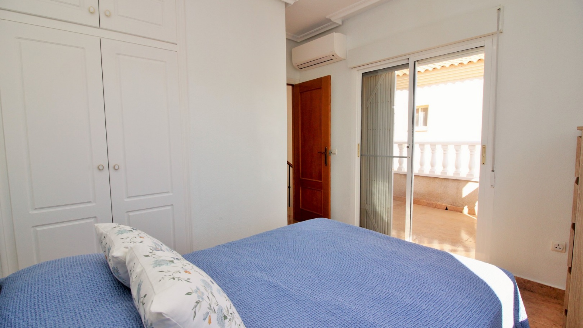 Återförsäljning - Villa - Playa Flamenca - La Pinada