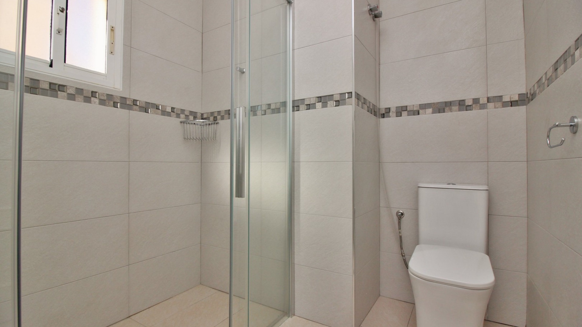 Återförsäljning - Villa - Playa Flamenca - La Pinada