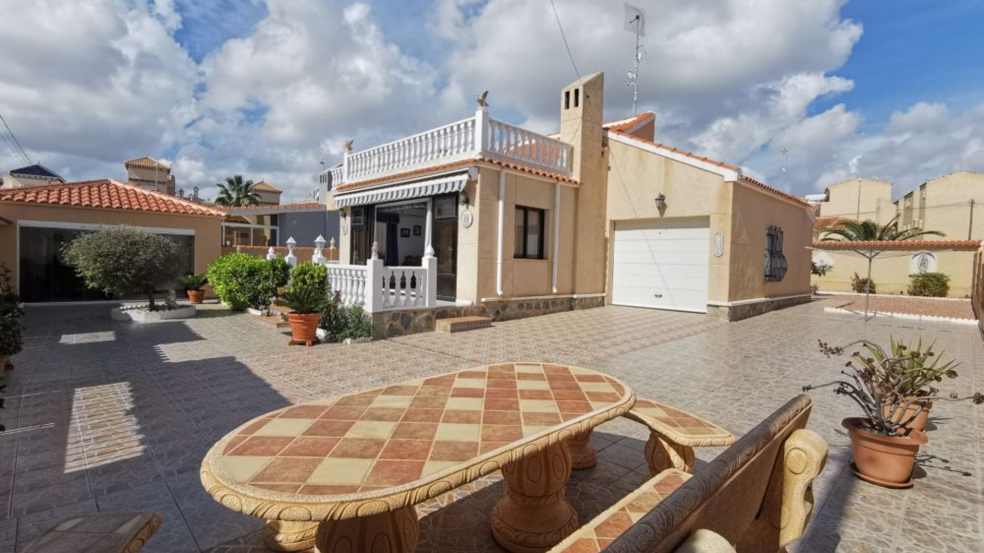 Återförsäljning - Villa - Playa Flamenca - las chismosas