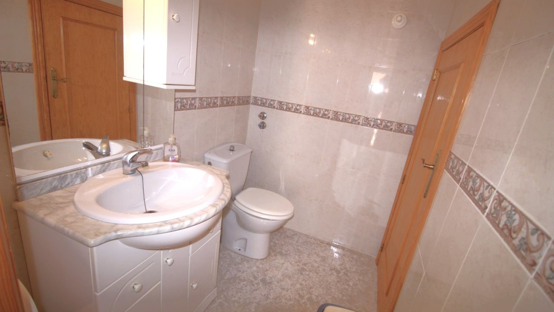 Återförsäljning - Villa - Playa Flamenca - pueblo caballero