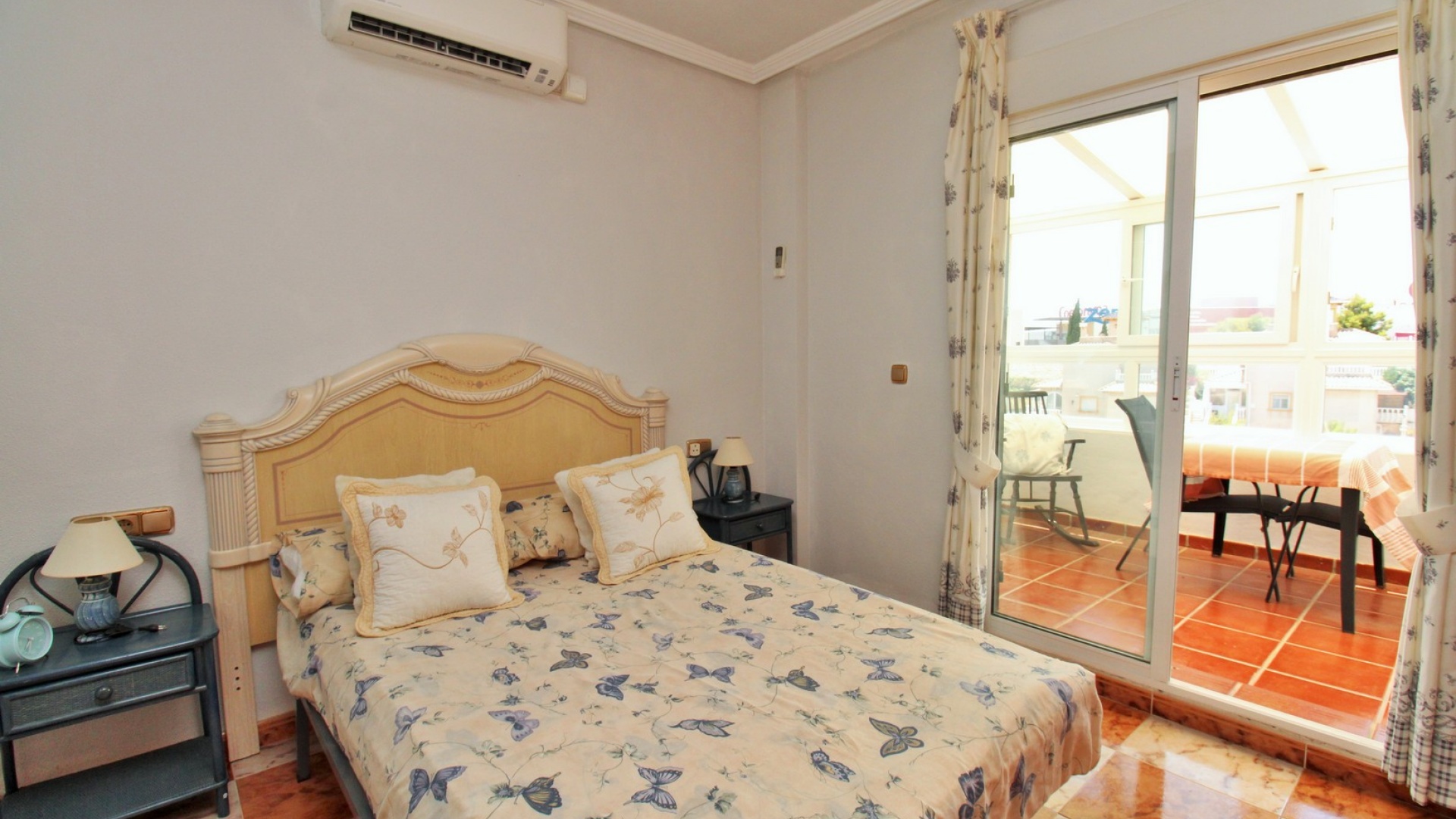 Återförsäljning - Villa - Playa Flamenca - san jose