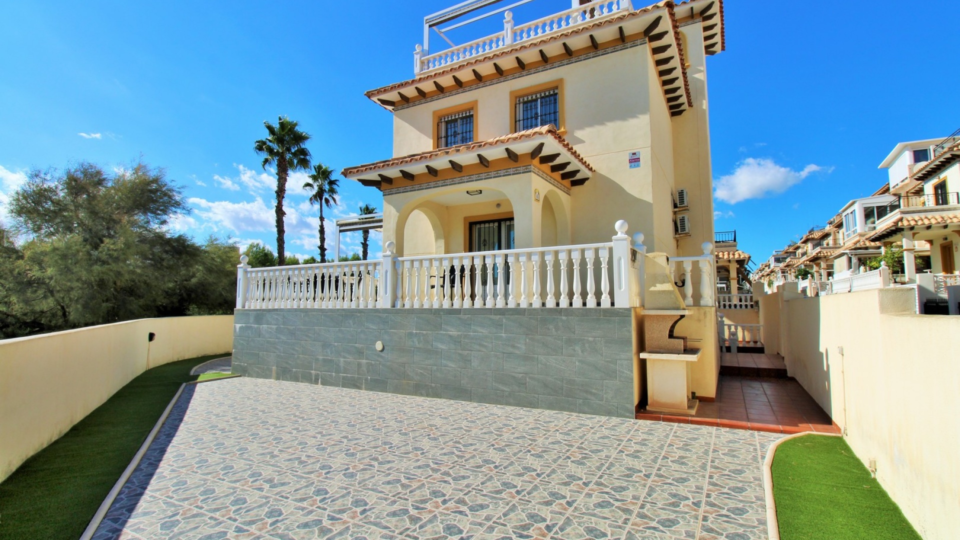 Återförsäljning - Villa - Playa Flamenca - san jose