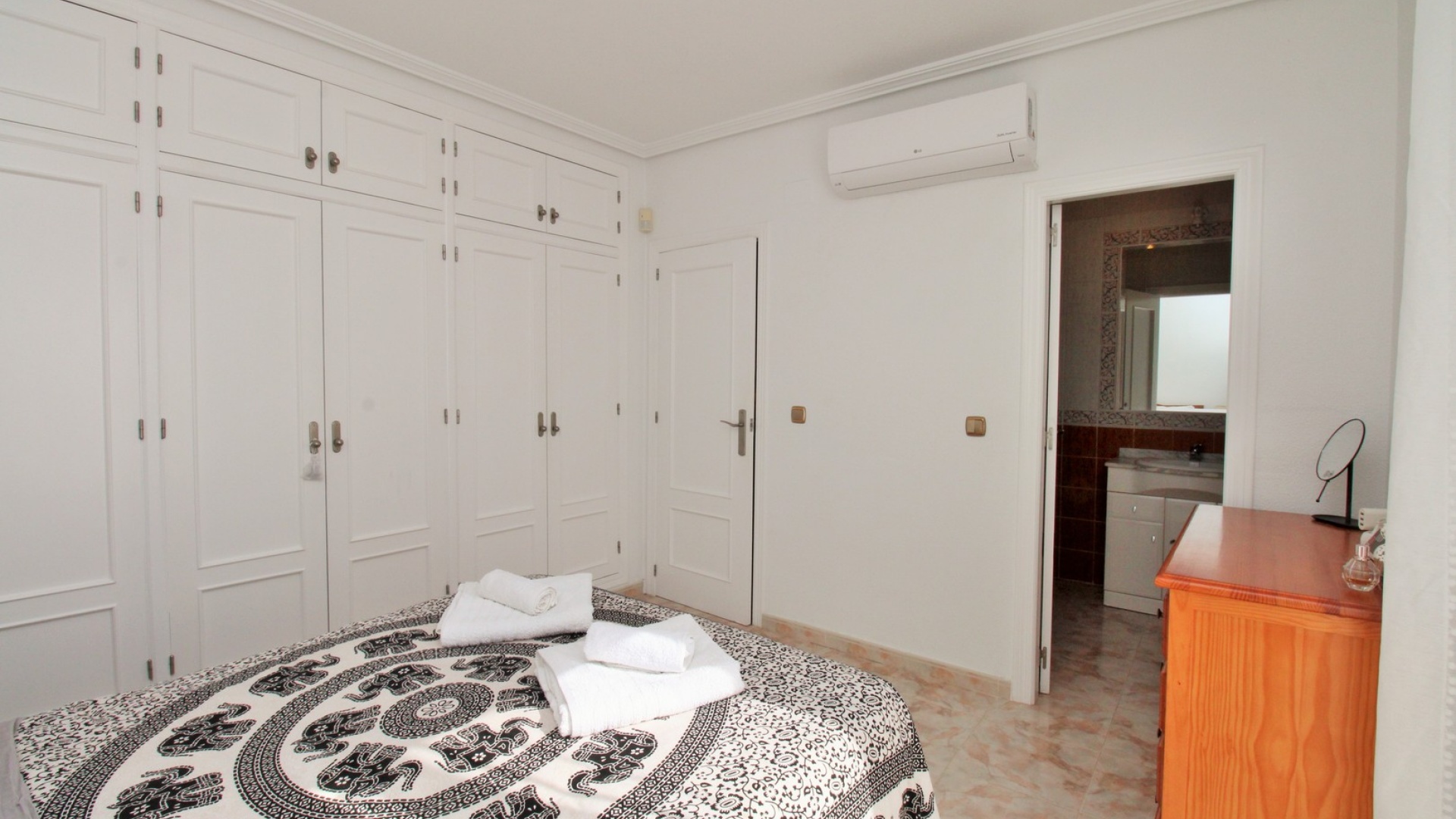 Återförsäljning - Villa - Playa Flamenca - san jose