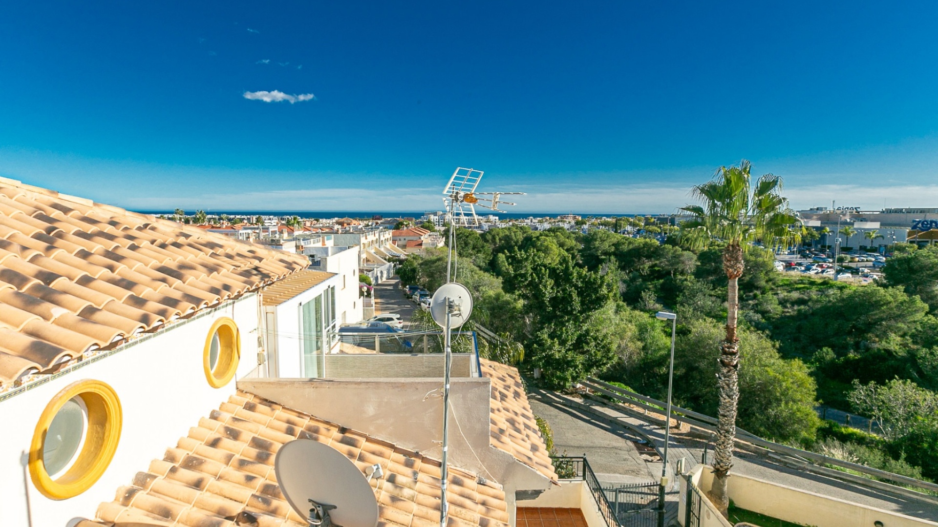 Återförsäljning - Villa - Playa Flamenca - san jose