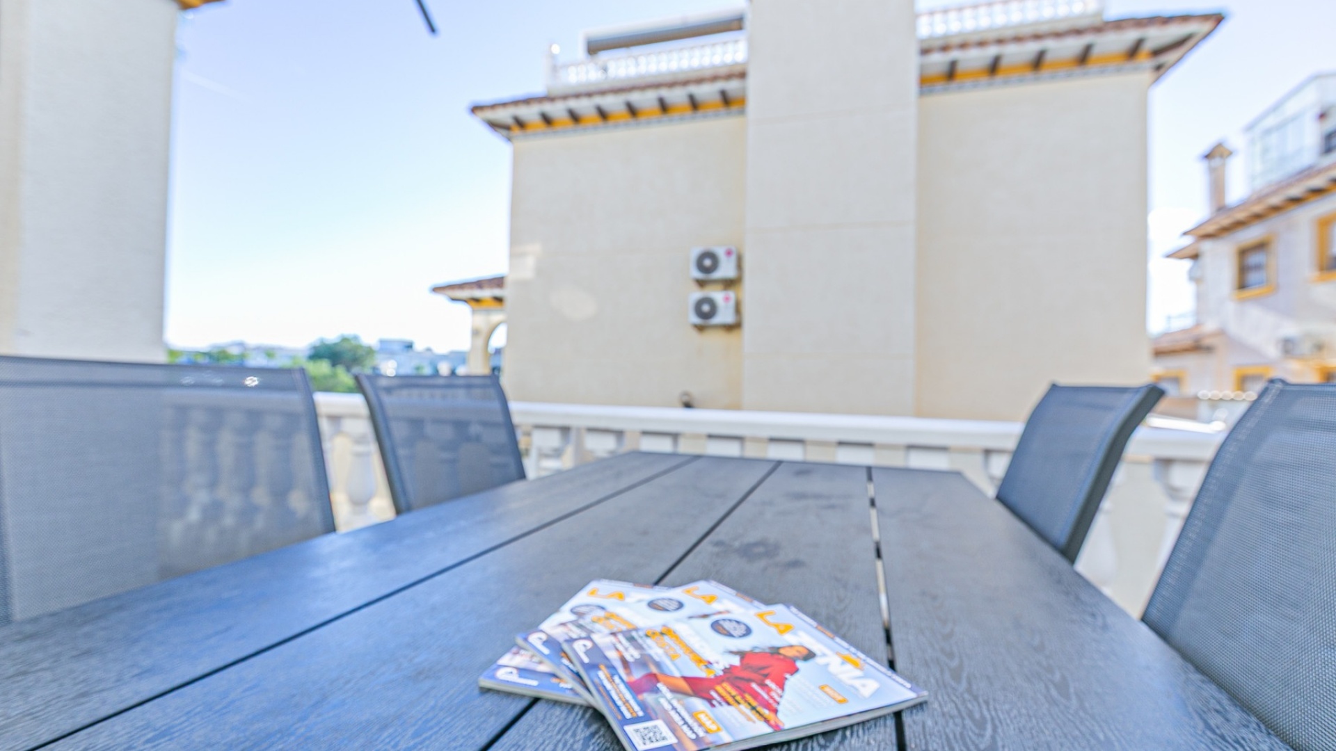 Återförsäljning - Villa - Playa Flamenca - san jose