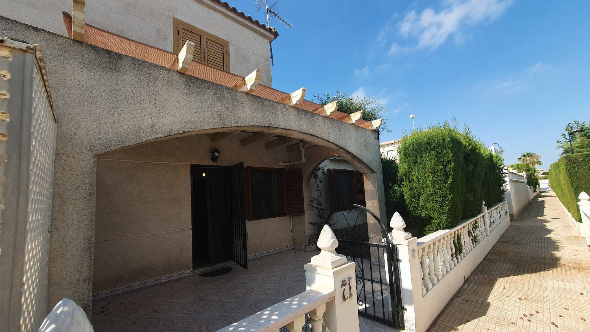 Återförsäljning - Villa - Playa Flamenca - serena