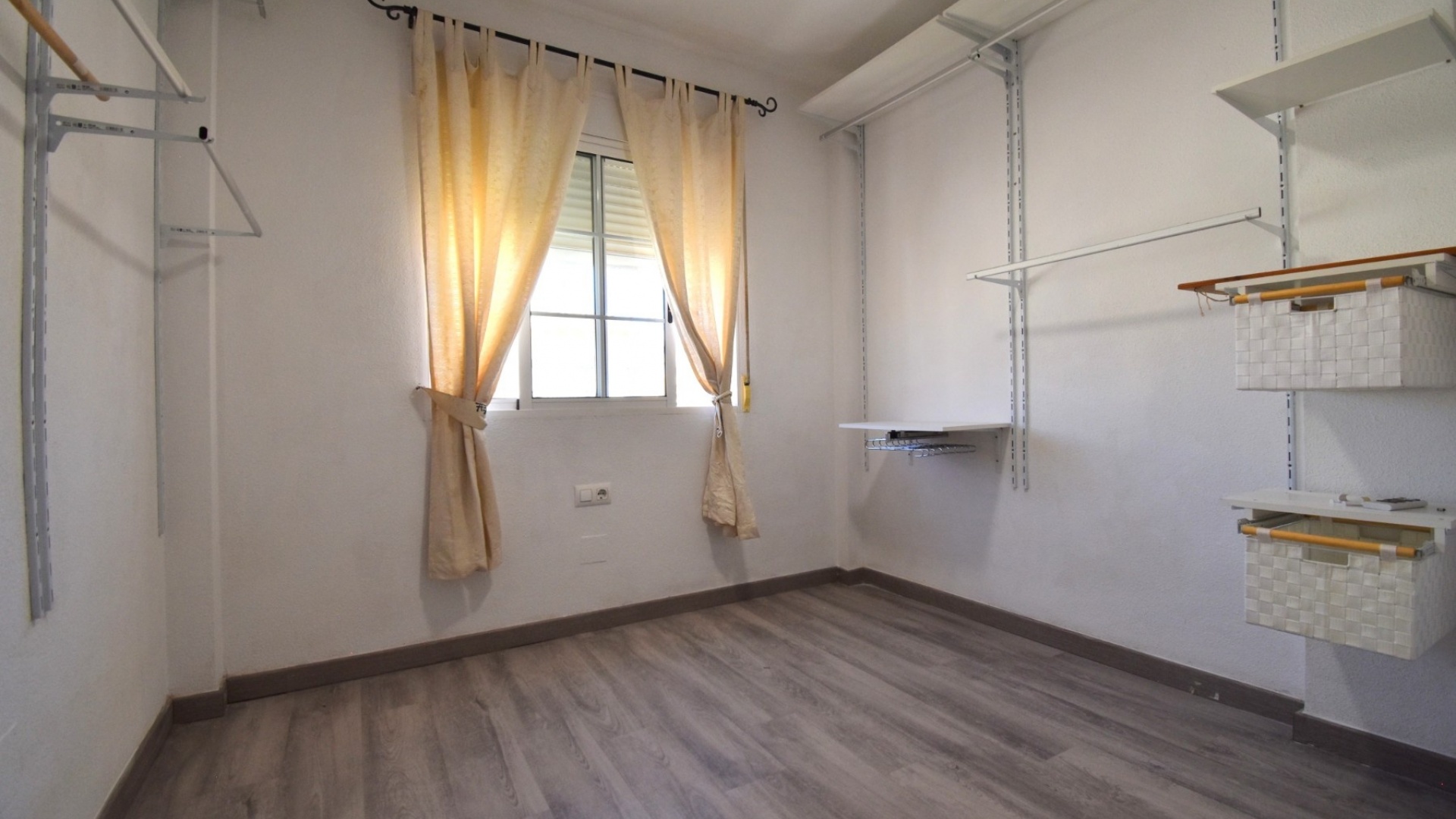 Återförsäljning - Villa - Playa Flamenca - Teruel Numancia