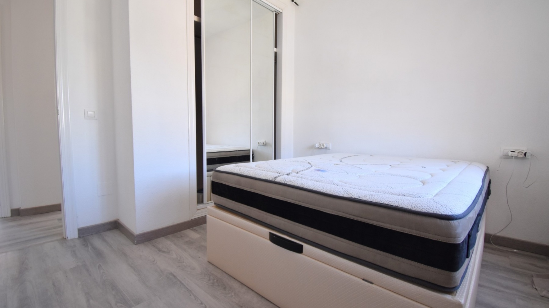 Återförsäljning - Villa - Playa Flamenca - Teruel Numancia
