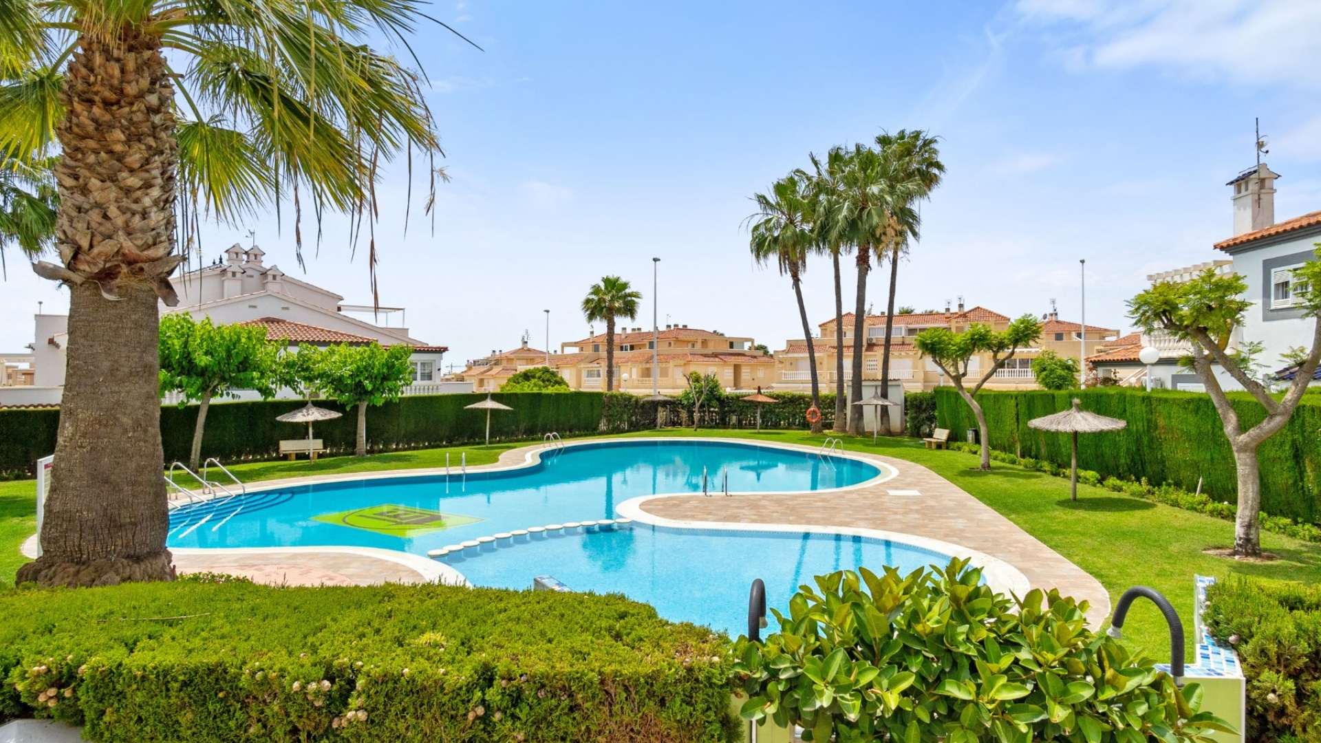 Återförsäljning - Villa - Playa Flamenca - zeniamar