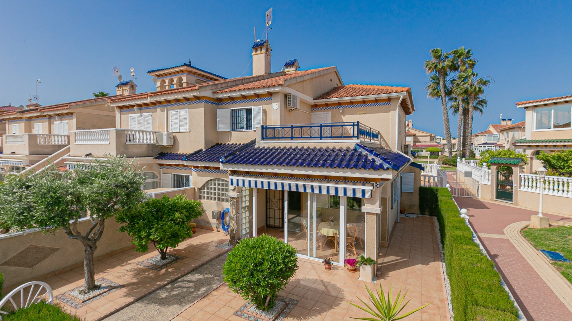 Återförsäljning - Villa - Playa Flamenca - zeniamar