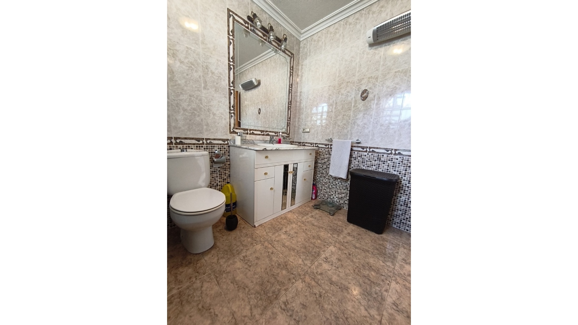 Återförsäljning - Villa - Playa Flamenca - zodiaco