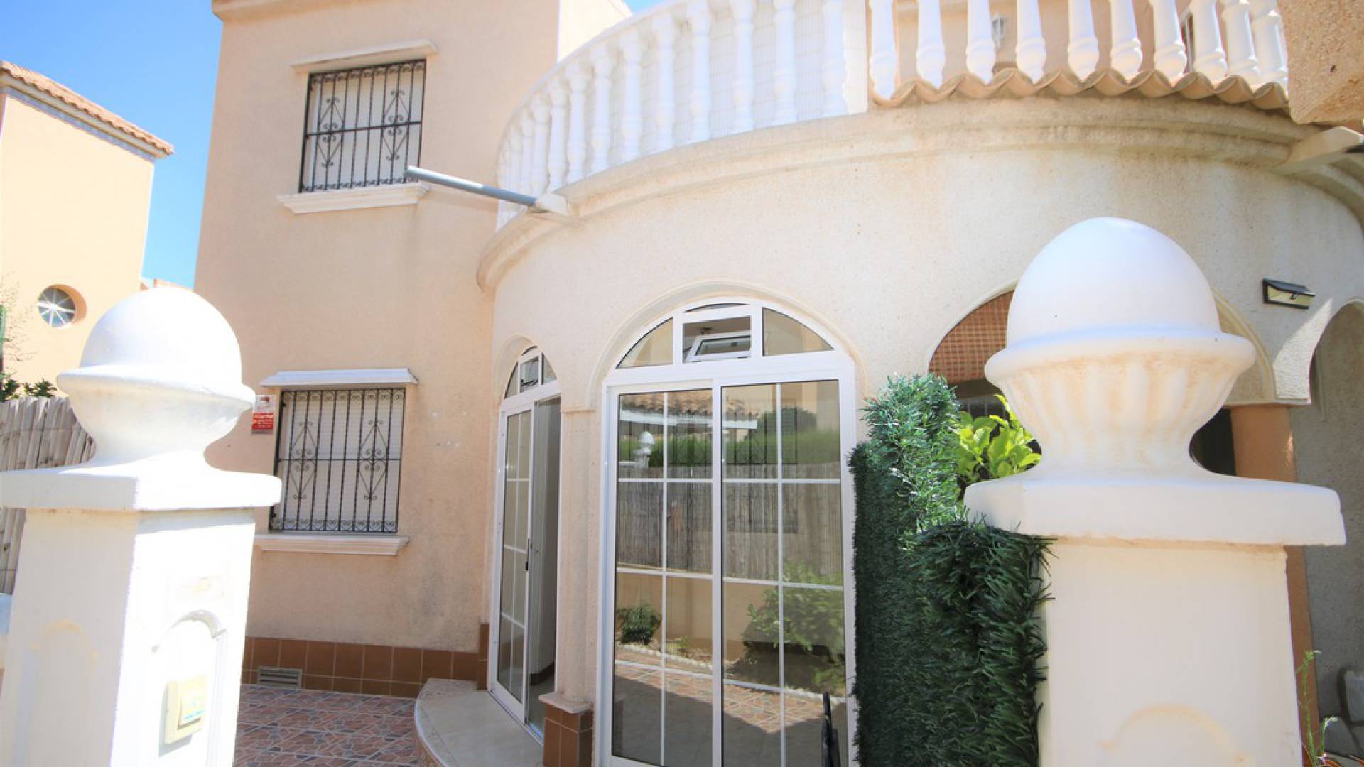 Återförsäljning - Villa - Playa Flamenca - zodiaco