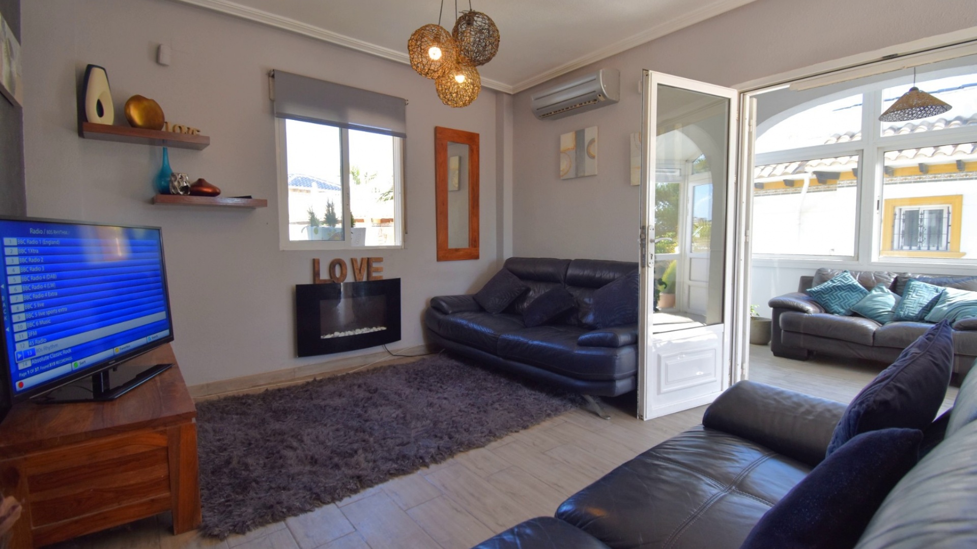 Återförsäljning - Villa - Playa Flamenca