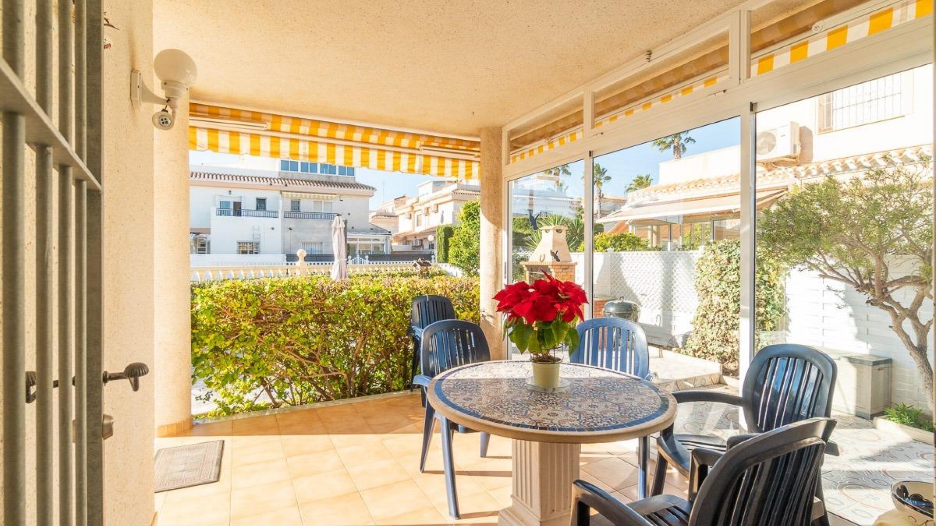 Återförsäljning - Villa - Playa Flamenca