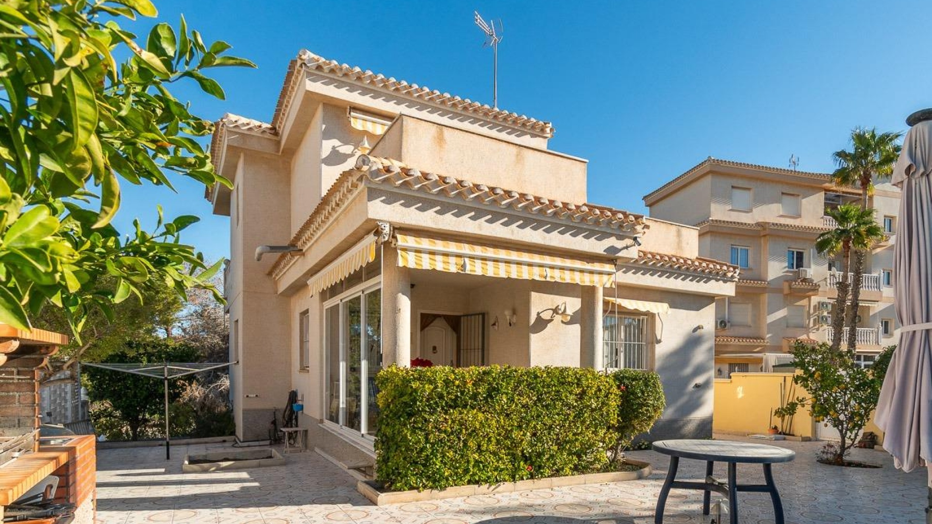 Återförsäljning - Villa - Playa Flamenca