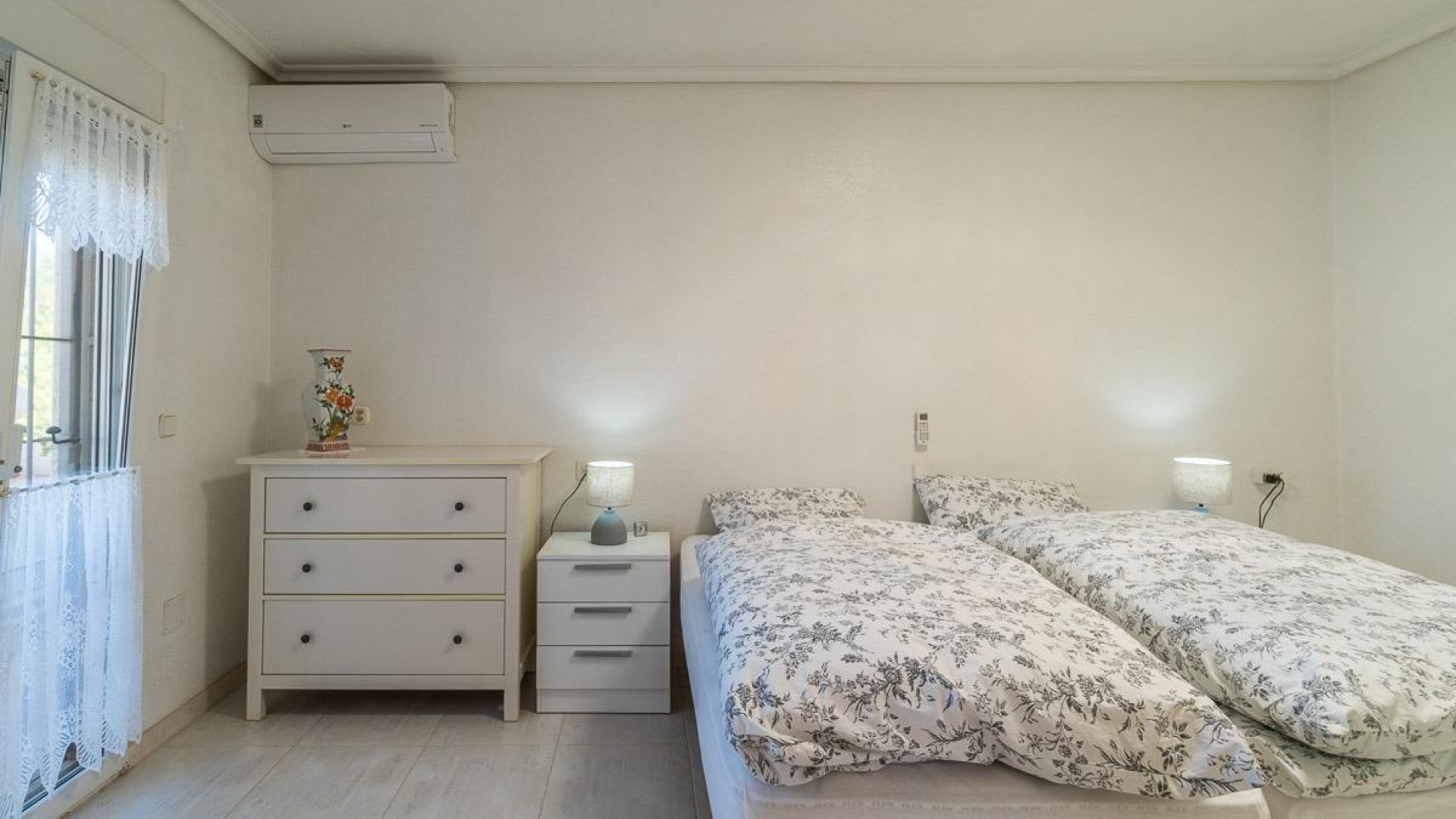 Återförsäljning - Villa - Playa Flamenca