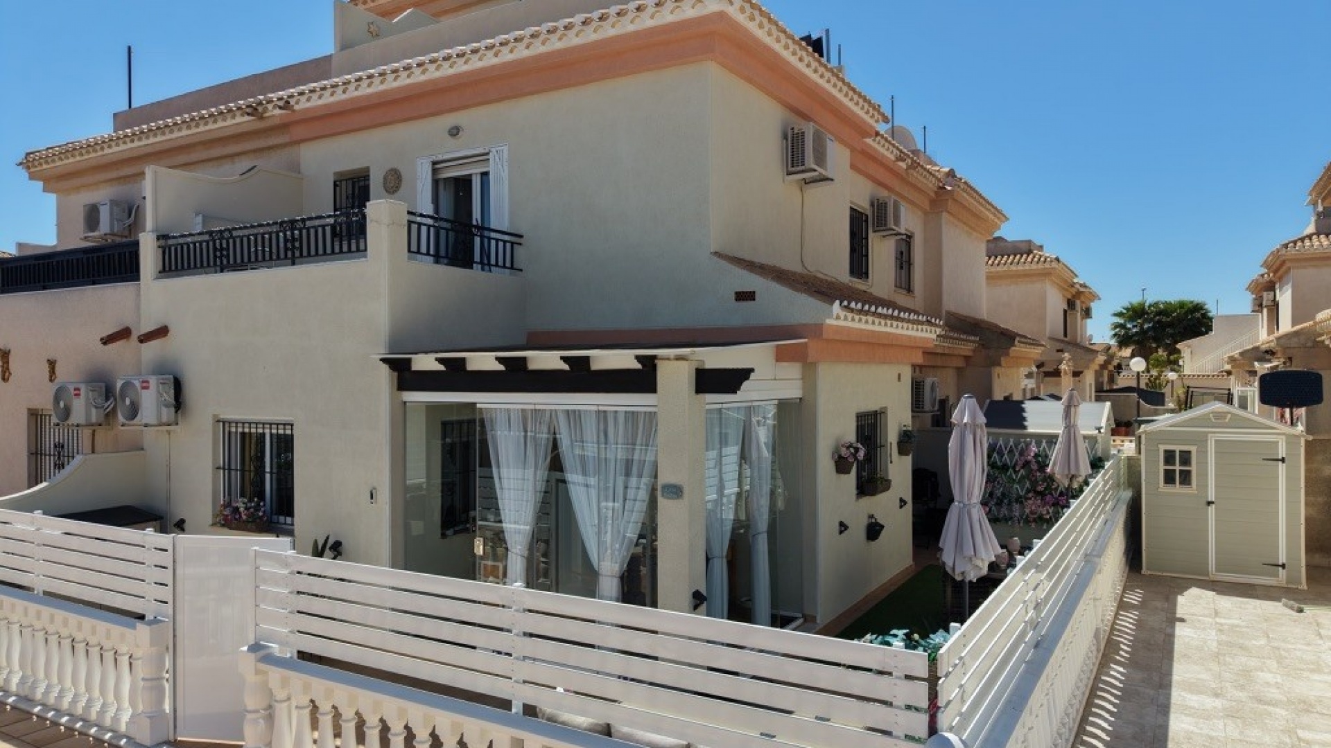 Återförsäljning - Villa - Playa Flamenca