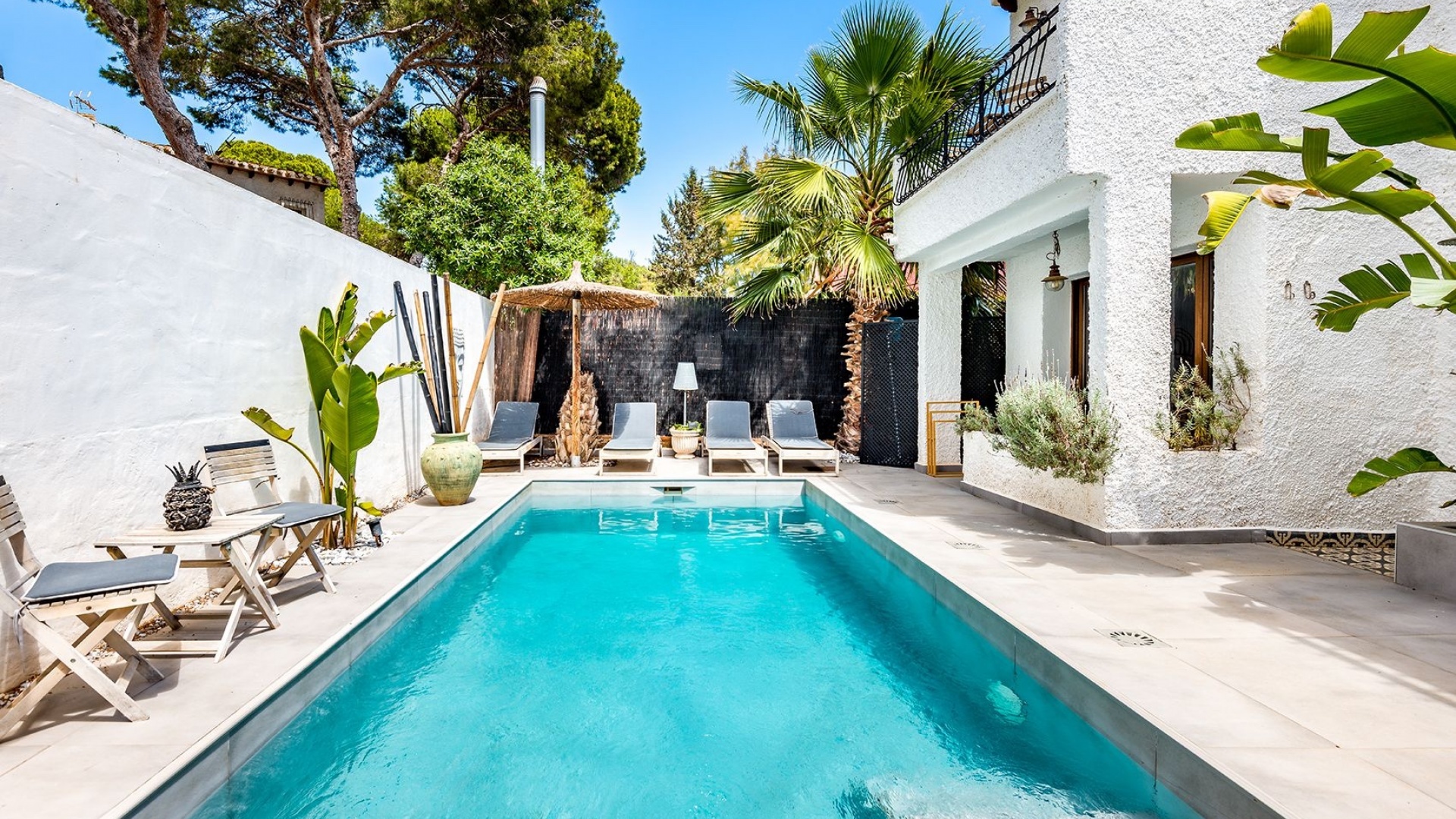 Återförsäljning - Villa - Punta Prima - beachside punta prima