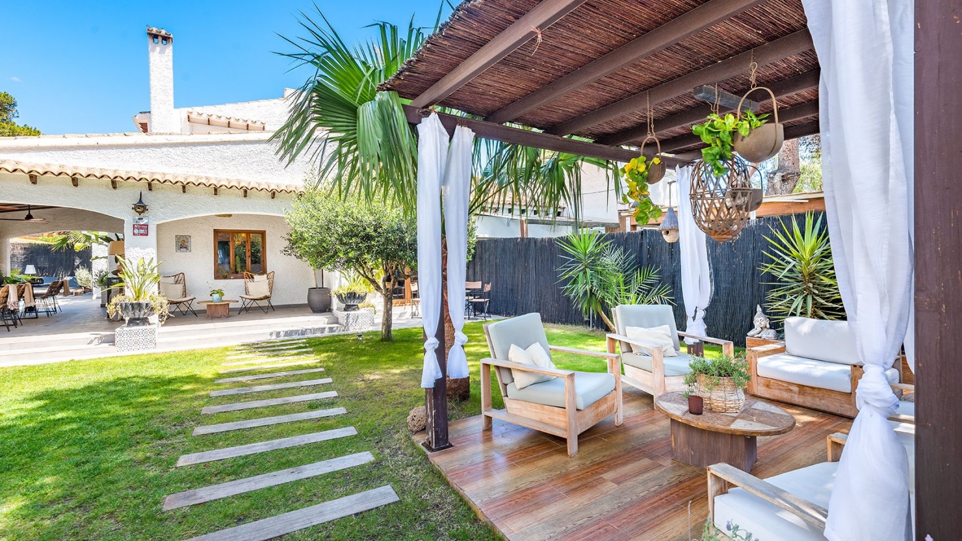 Återförsäljning - Villa - Punta Prima - beachside punta prima