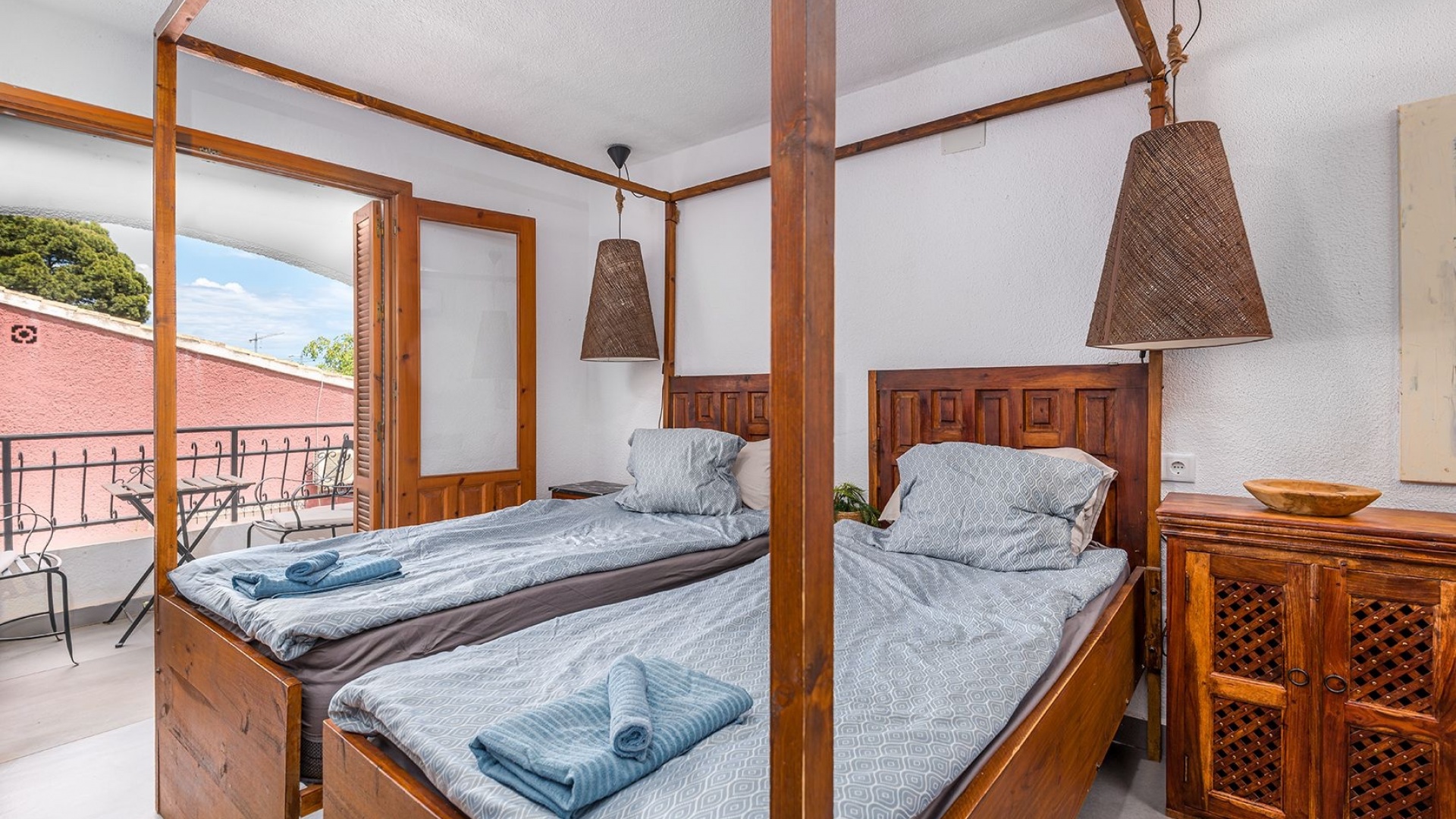 Återförsäljning - Villa - Punta Prima - beachside punta prima