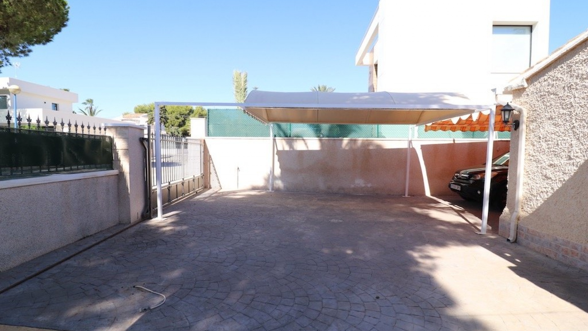 Återförsäljning - Villa - Punta Prima