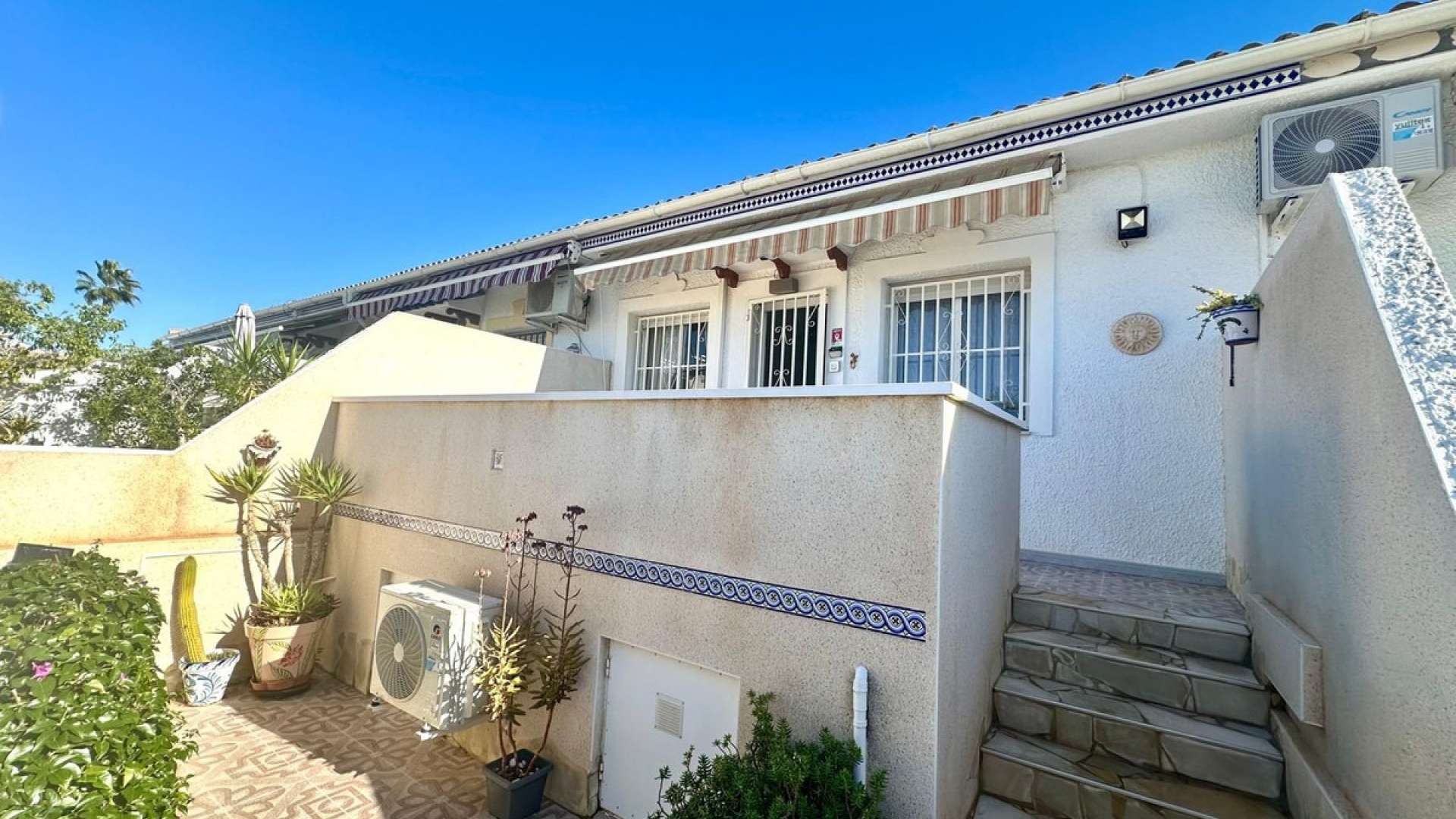 Återförsäljning - Villa - Rojales - Ciudad Quesada