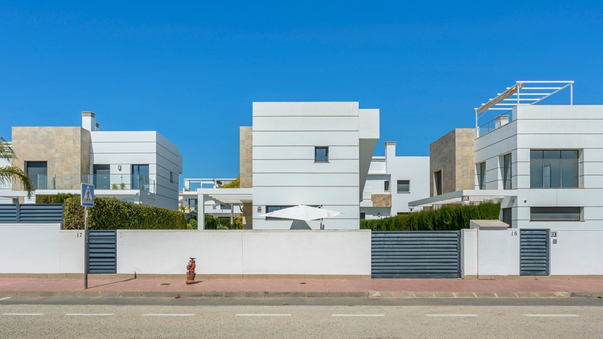 Återförsäljning - Villa - Rojales - Ciudad Quesada