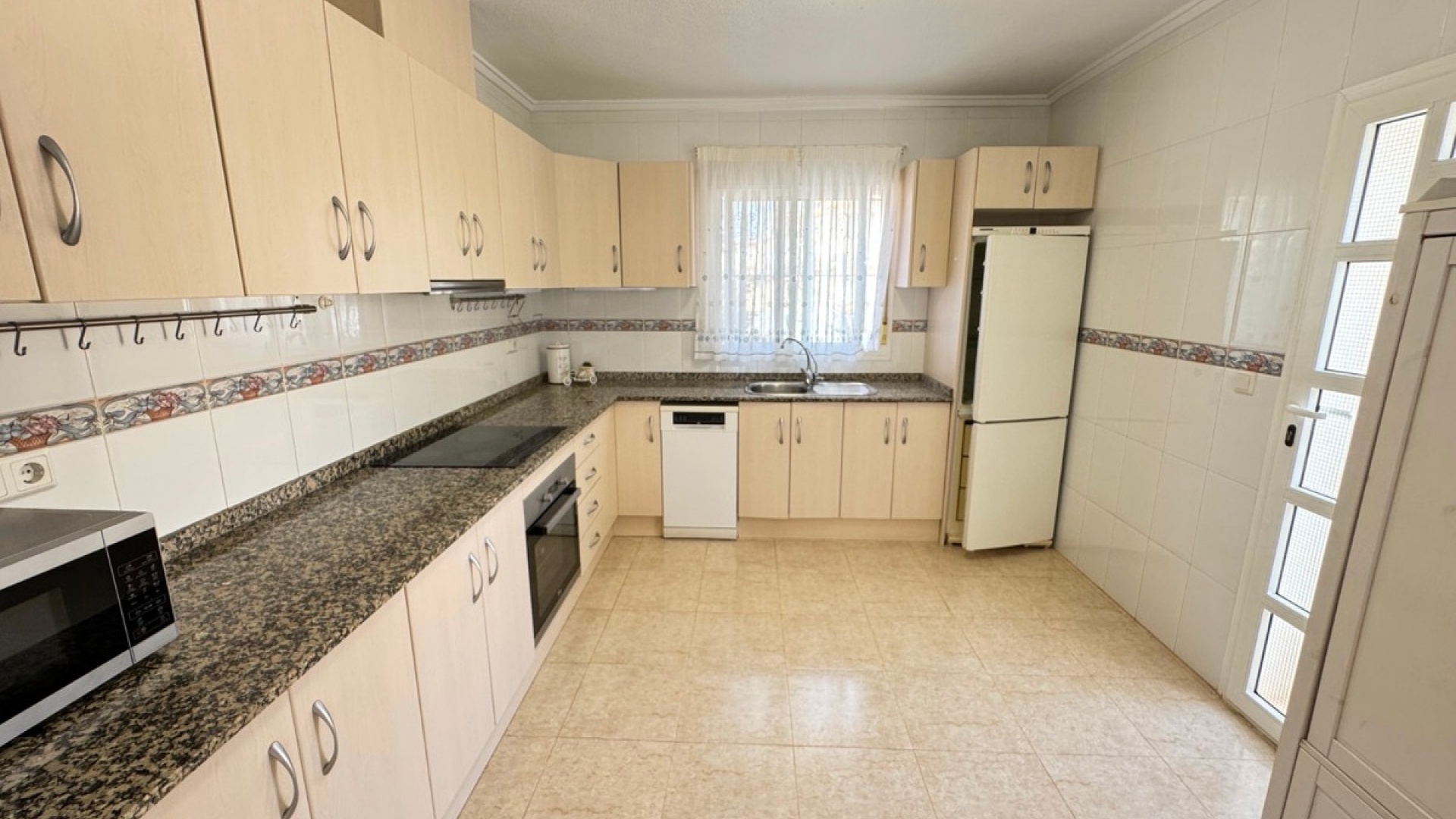 Återförsäljning - Villa - Rojales - Ciudad Quesada