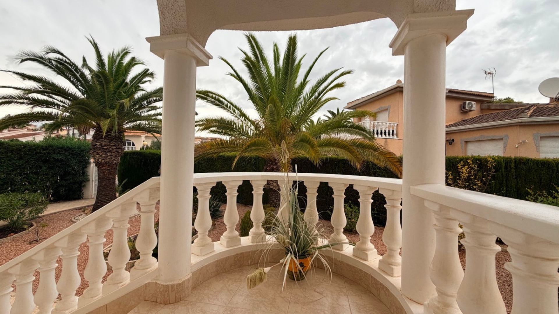 Återförsäljning - Villa - Rojales - Ciudad Quesada