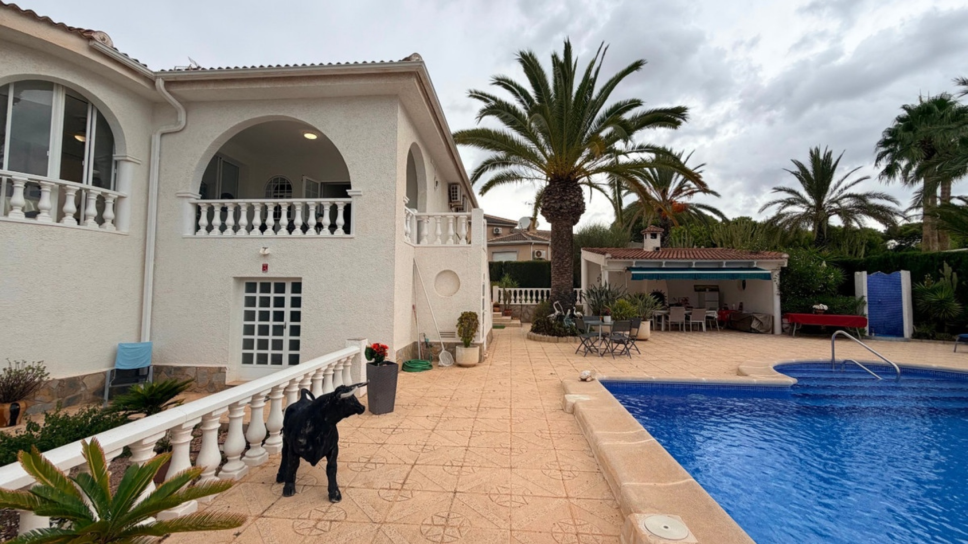 Återförsäljning - Villa - Rojales - Ciudad Quesada