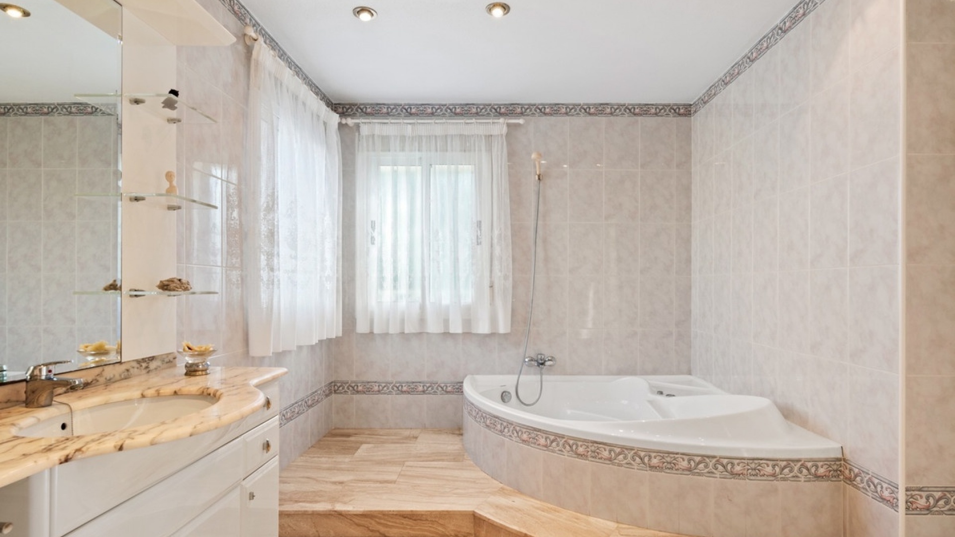 Återförsäljning - Villa - Rojales - Dona Pepa