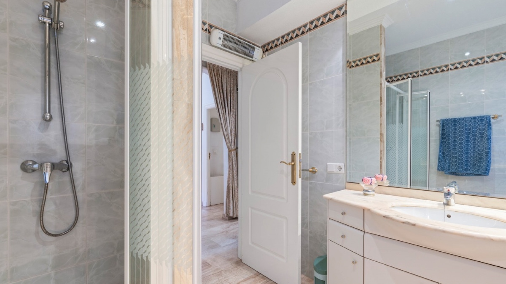 Återförsäljning - Villa - Rojales - Dona Pepa