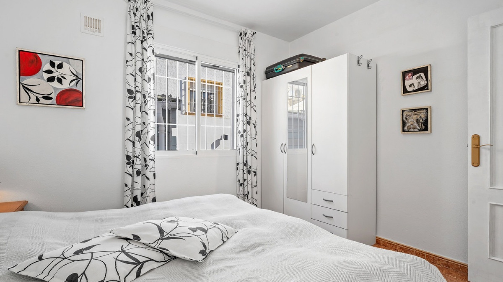 Återförsäljning - Villa - San Fulgencio - La Marina