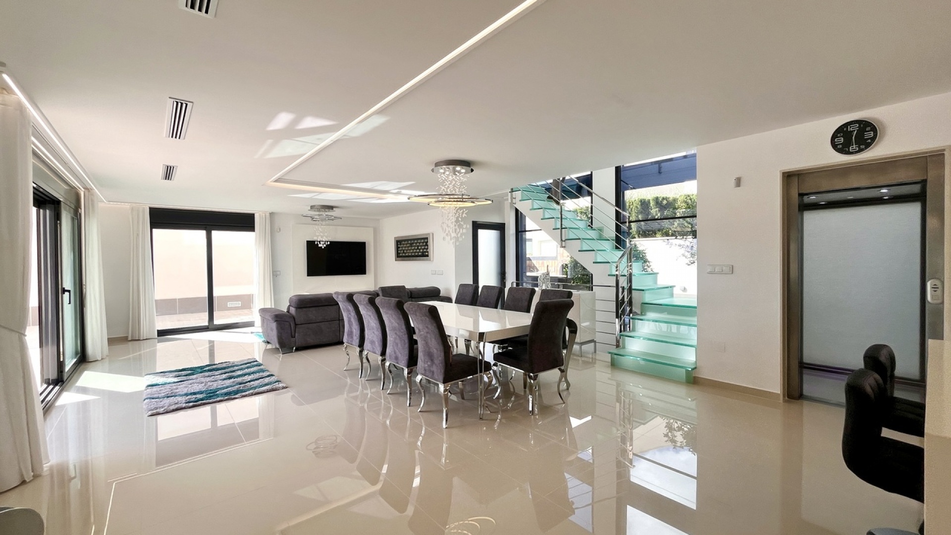 Återförsäljning - Villa - San Miguel de Salinas - Res. Bellavista