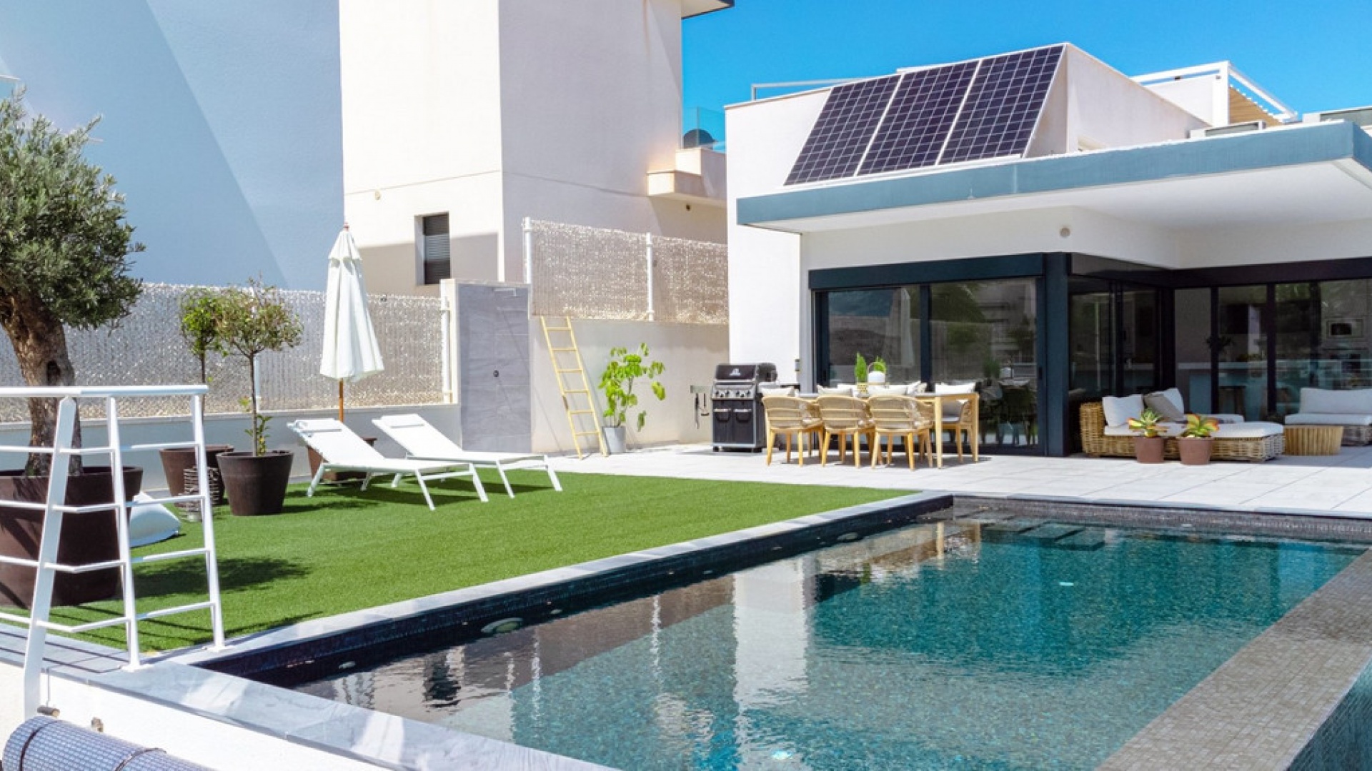 Återförsäljning - Villa - San Miguel de Salinas - San Miguel de Salinas Centro