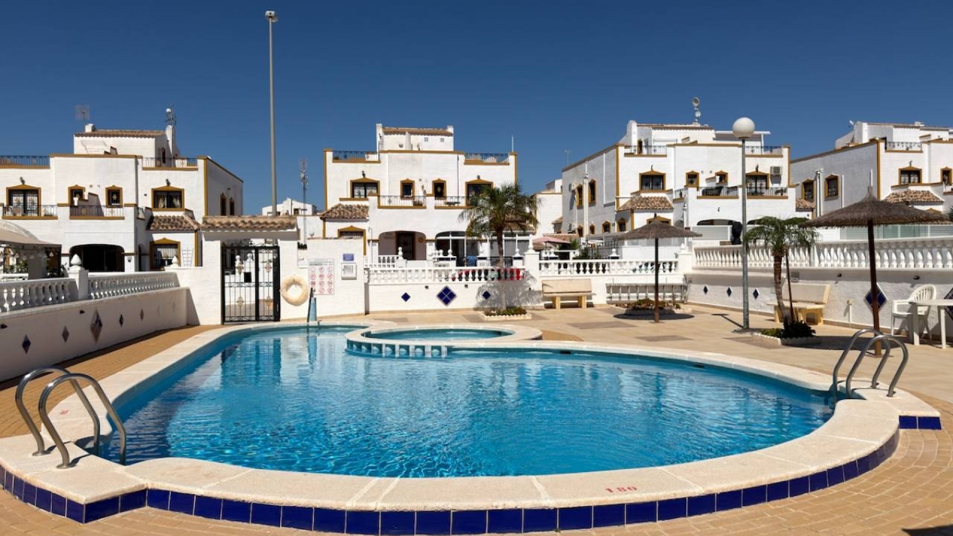 Återförsäljning - Villa - San Miguel de Salinas - Vistabella Golf Resort