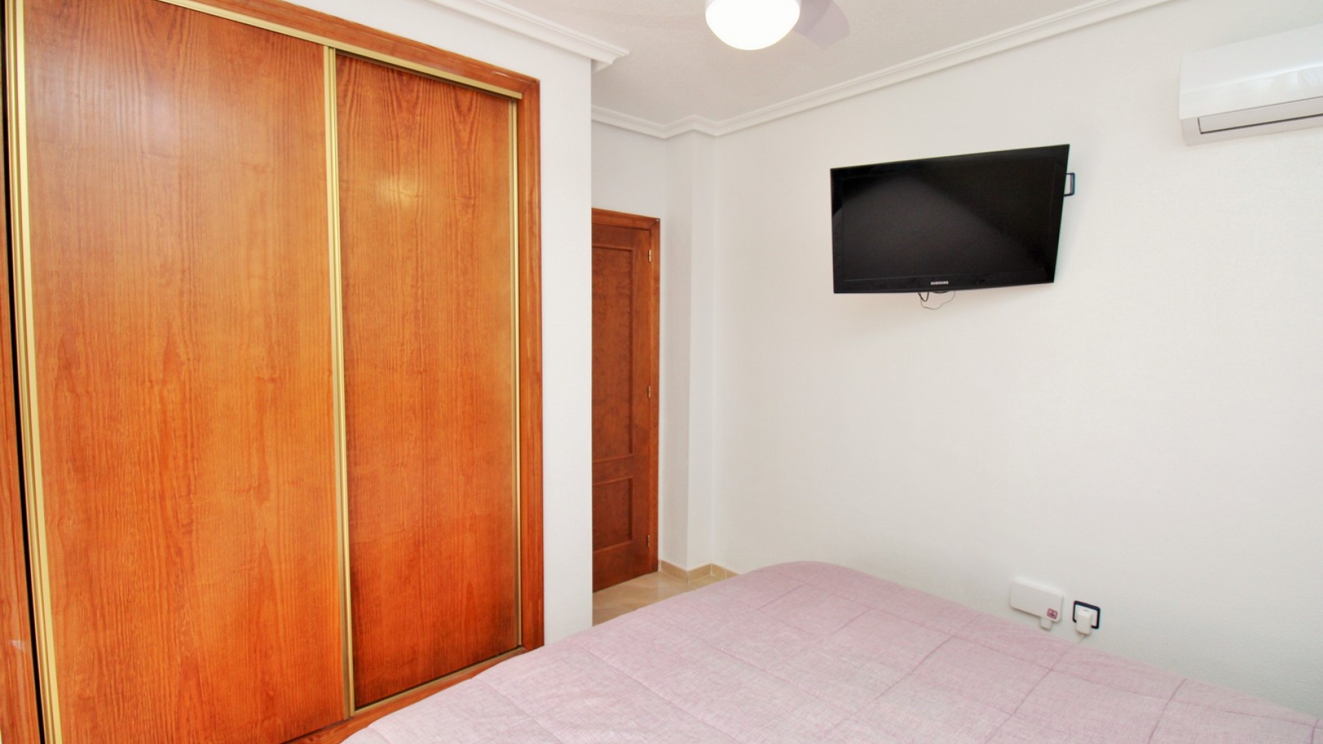 Återförsäljning - Villa - San Miguel de Salinas