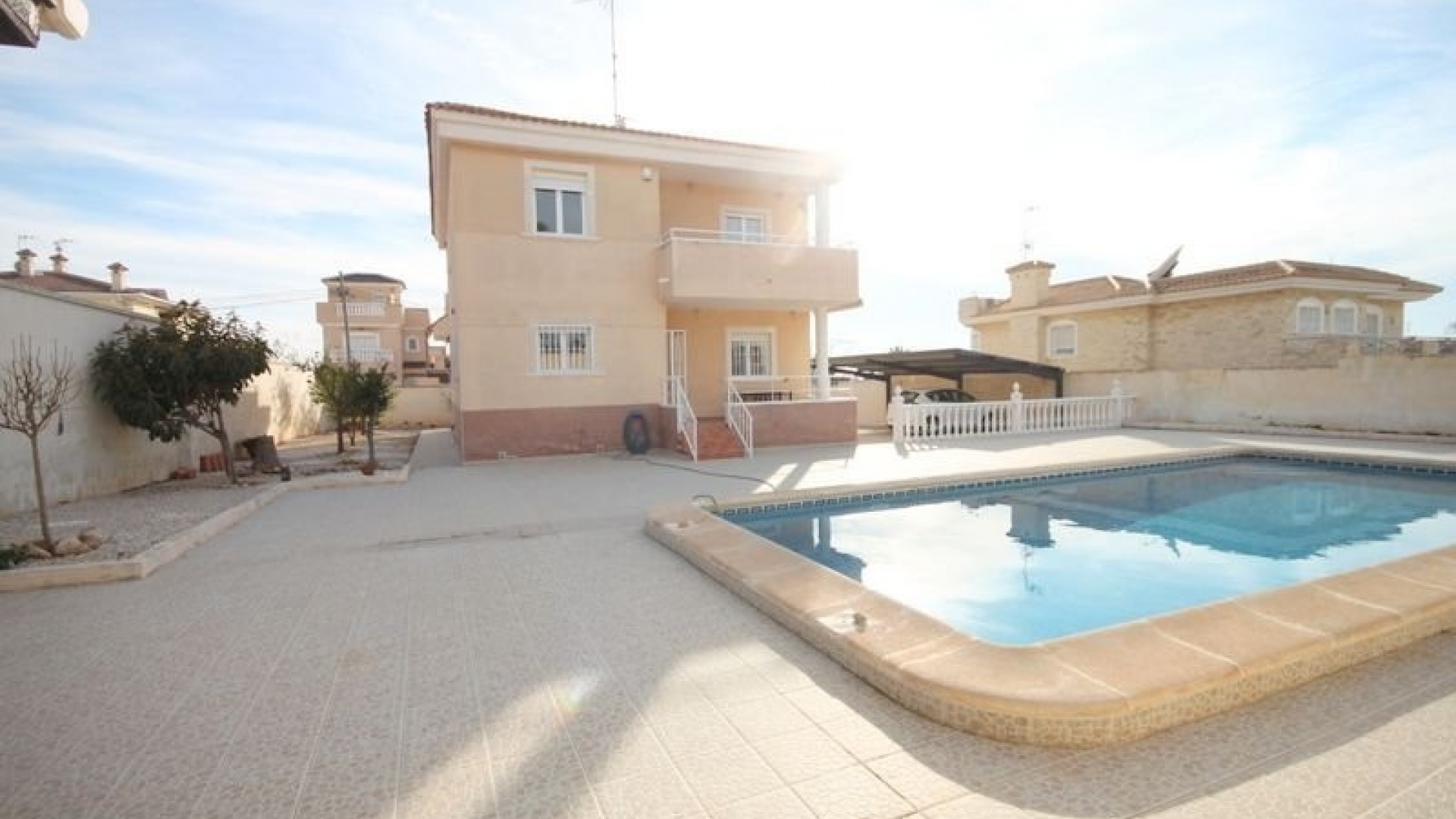 Återförsäljning - Villa - Torrevieja - Aguas Nuevas