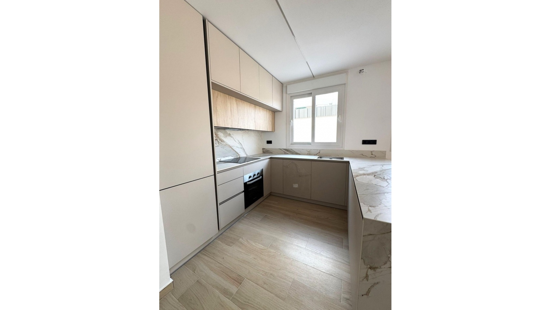 Återförsäljning - Villa - Torrevieja - Aguas Nuevas