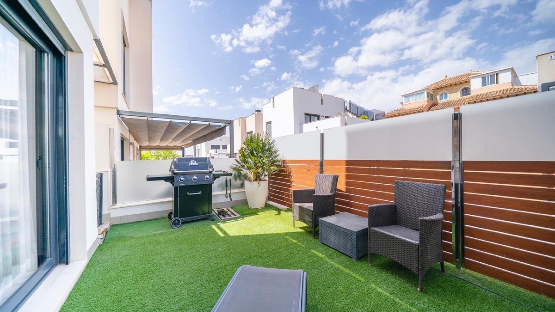 Återförsäljning - Villa - Torrevieja - Aguas Nuevas
