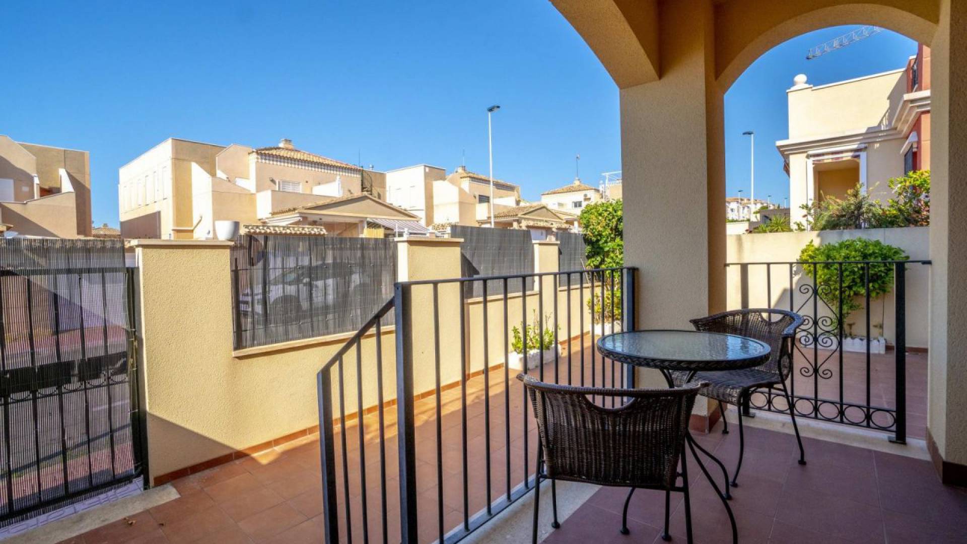 Återförsäljning - Villa - Torrevieja - altos de la bahia