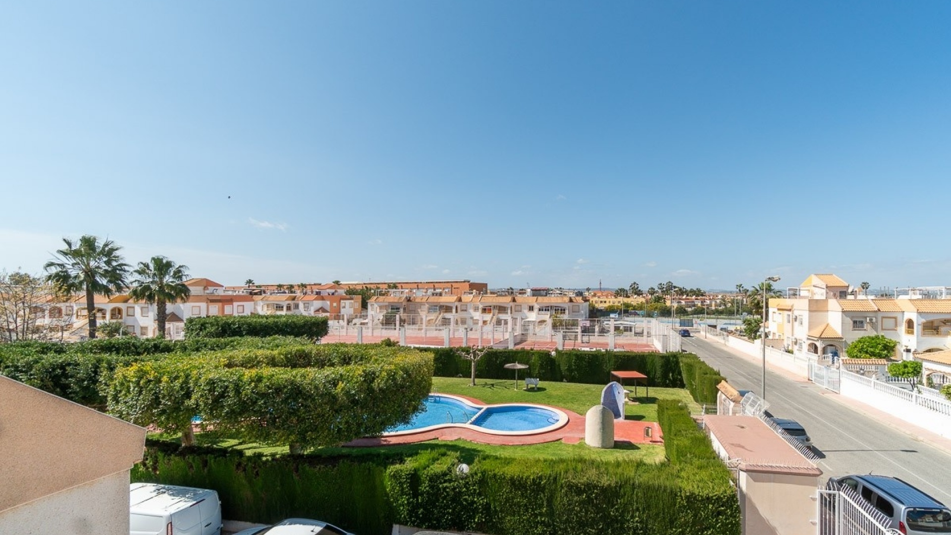Återförsäljning - Villa - Torrevieja - altos del limonar