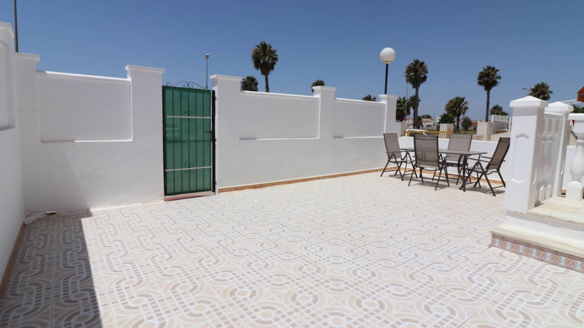 Återförsäljning - Villa - Torrevieja - altos del limonar