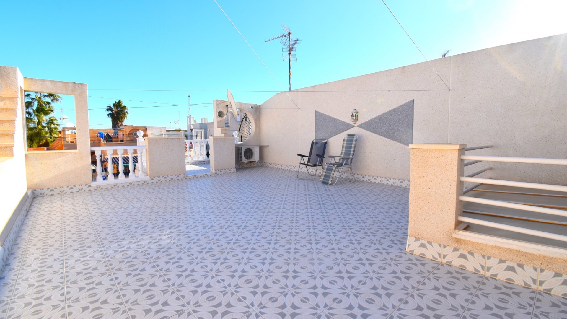 Återförsäljning - Villa - Torrevieja - El Salado