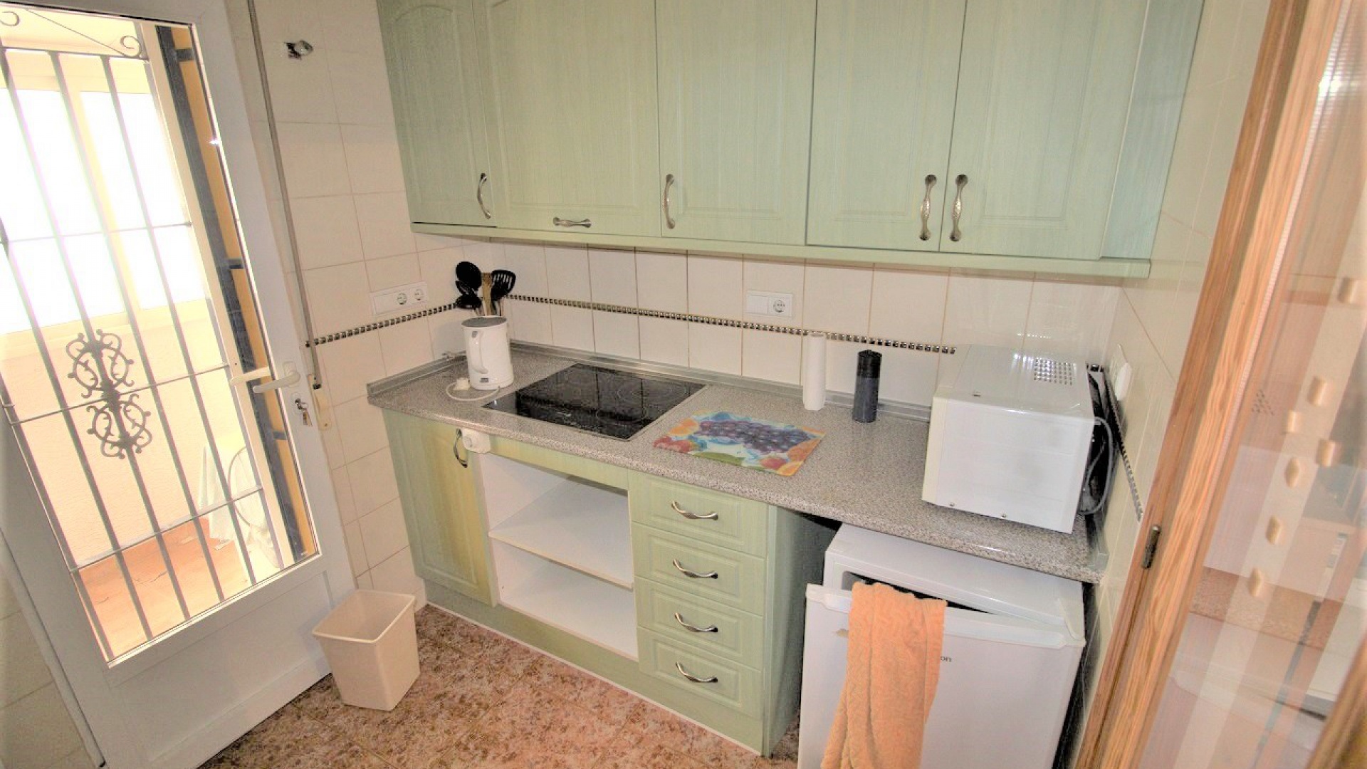 Återförsäljning - Villa - Torrevieja - jardin del mar